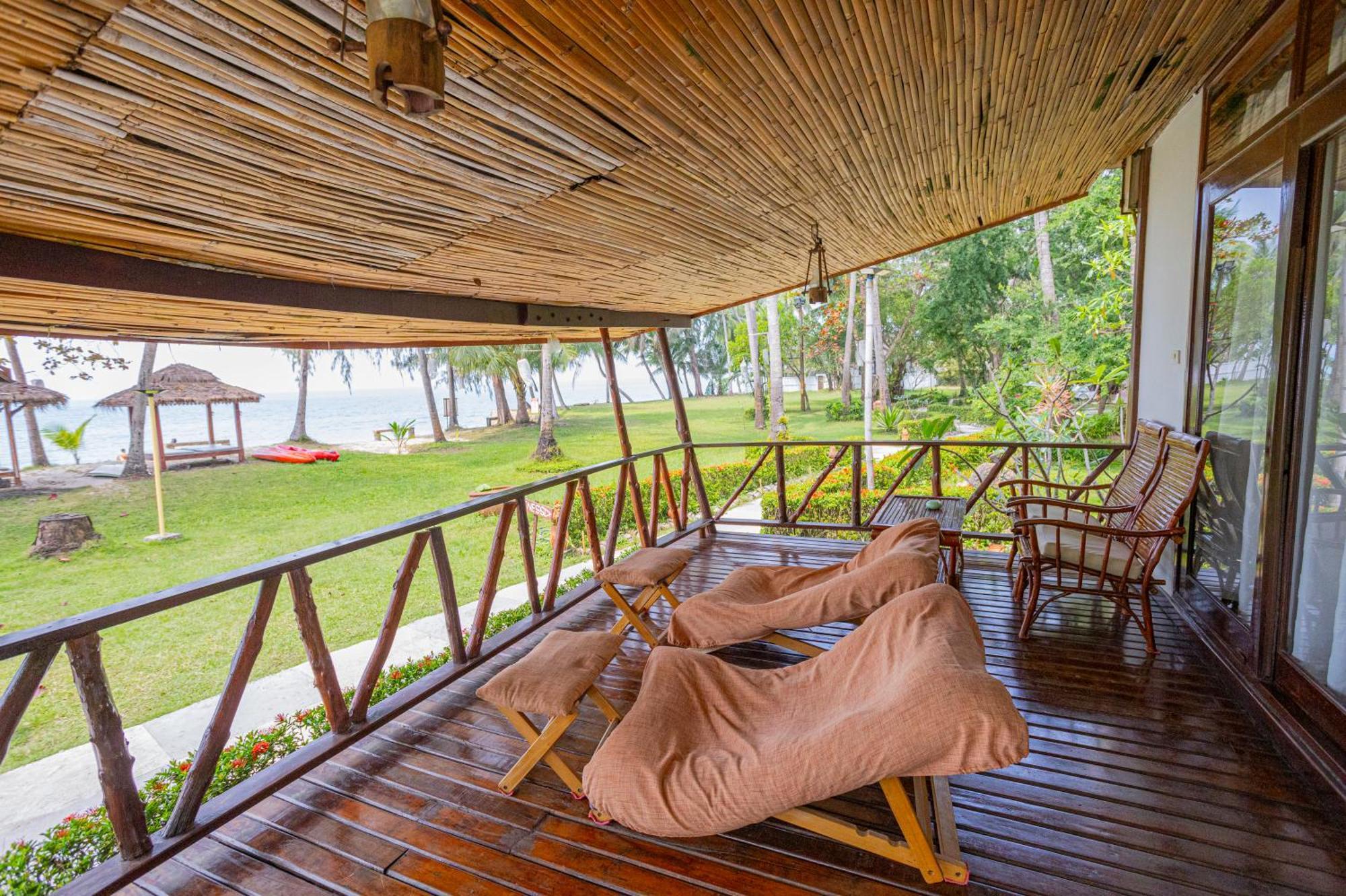 Lipa Lodge Beach Resort Lipanoj Kültér fotó